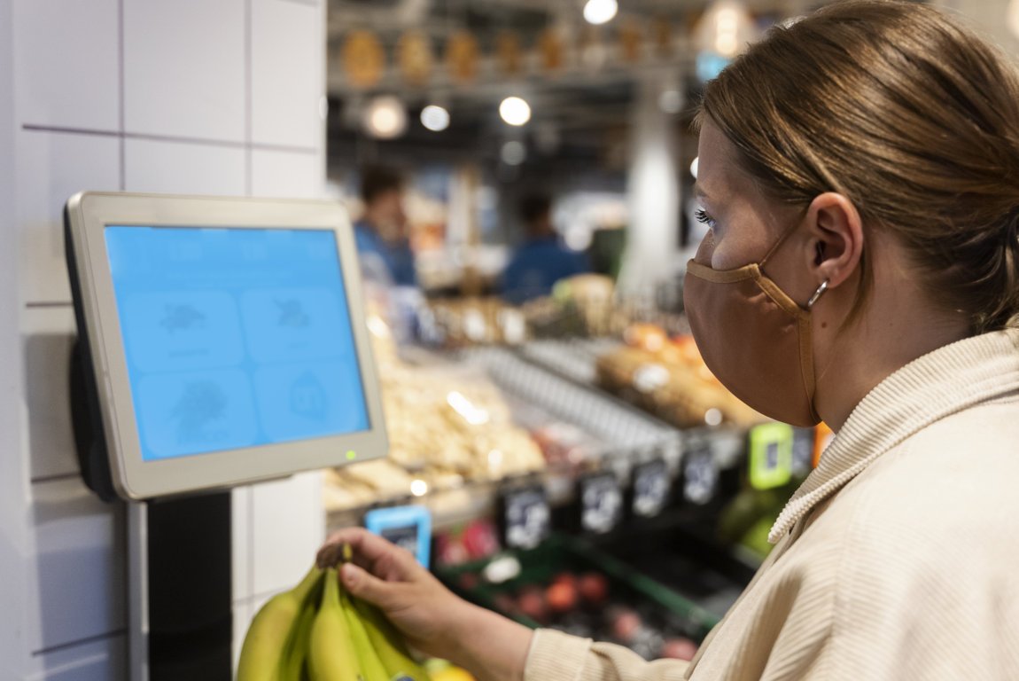 Reasons to Switch to Electronic Shelf Edge Labels